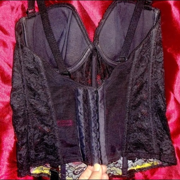 🔥Custom painted flame corset by Forplay🔥 - Picture 3 of 3